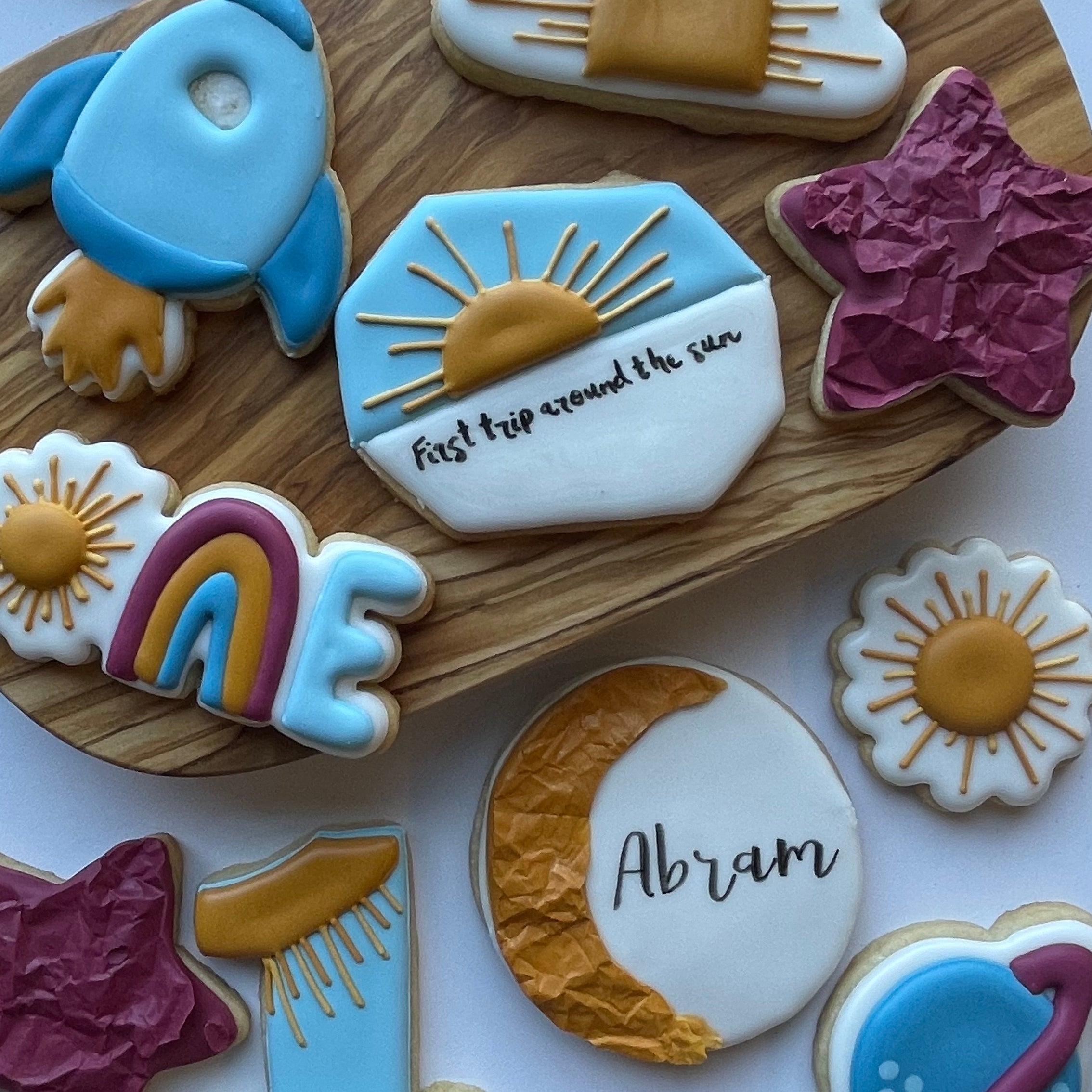 5 reasons why you should learn to decorate sugar cookies