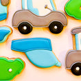 Load image into Gallery viewer, Golf visor hat cookie cutter
