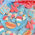 Load image into Gallery viewer, Fourth of July Cookie Decorating Class and Cookie Cutter Set
