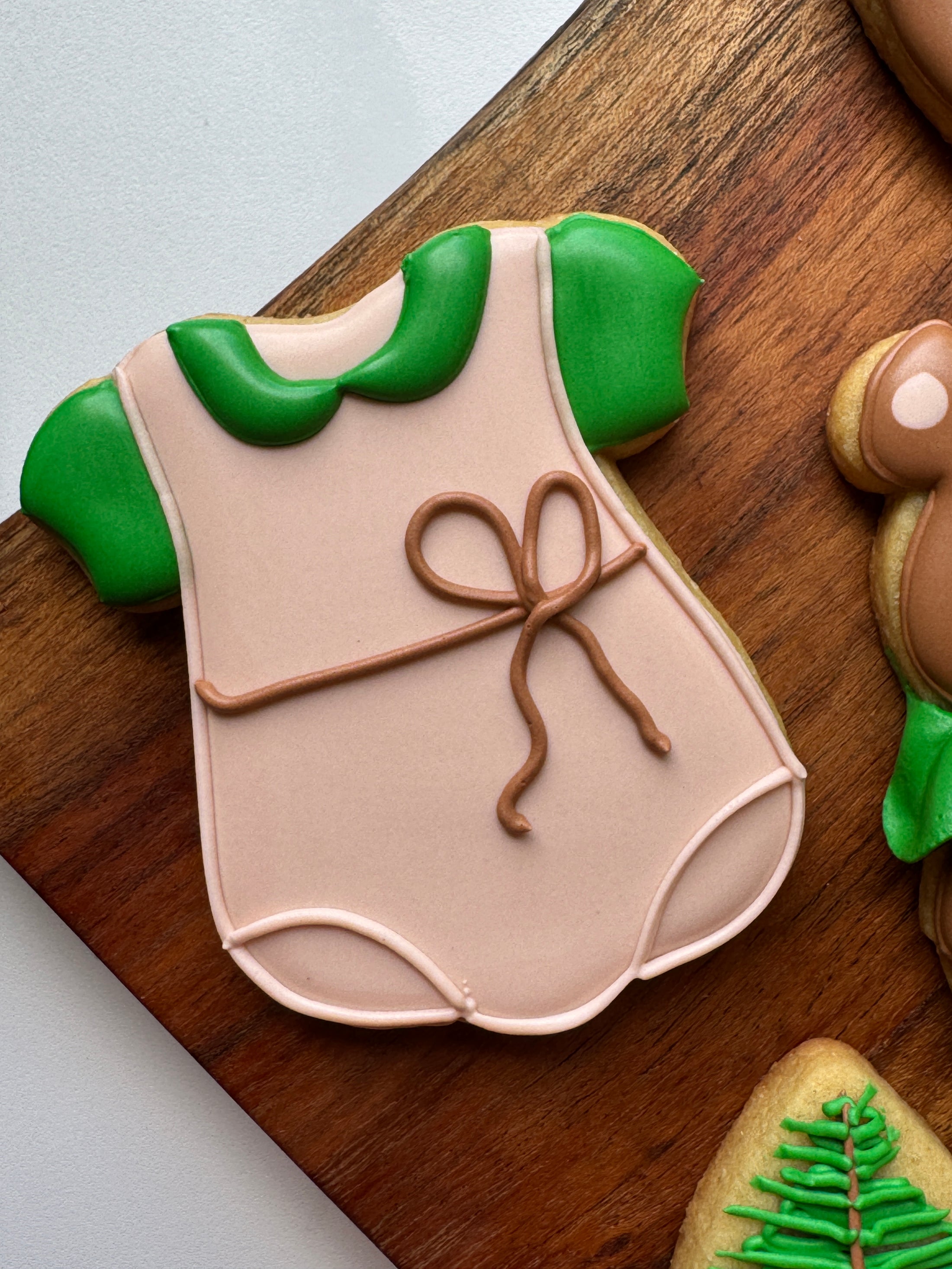 baby romper cookie Online Cookie Decorating Classes- The Cheerful Box