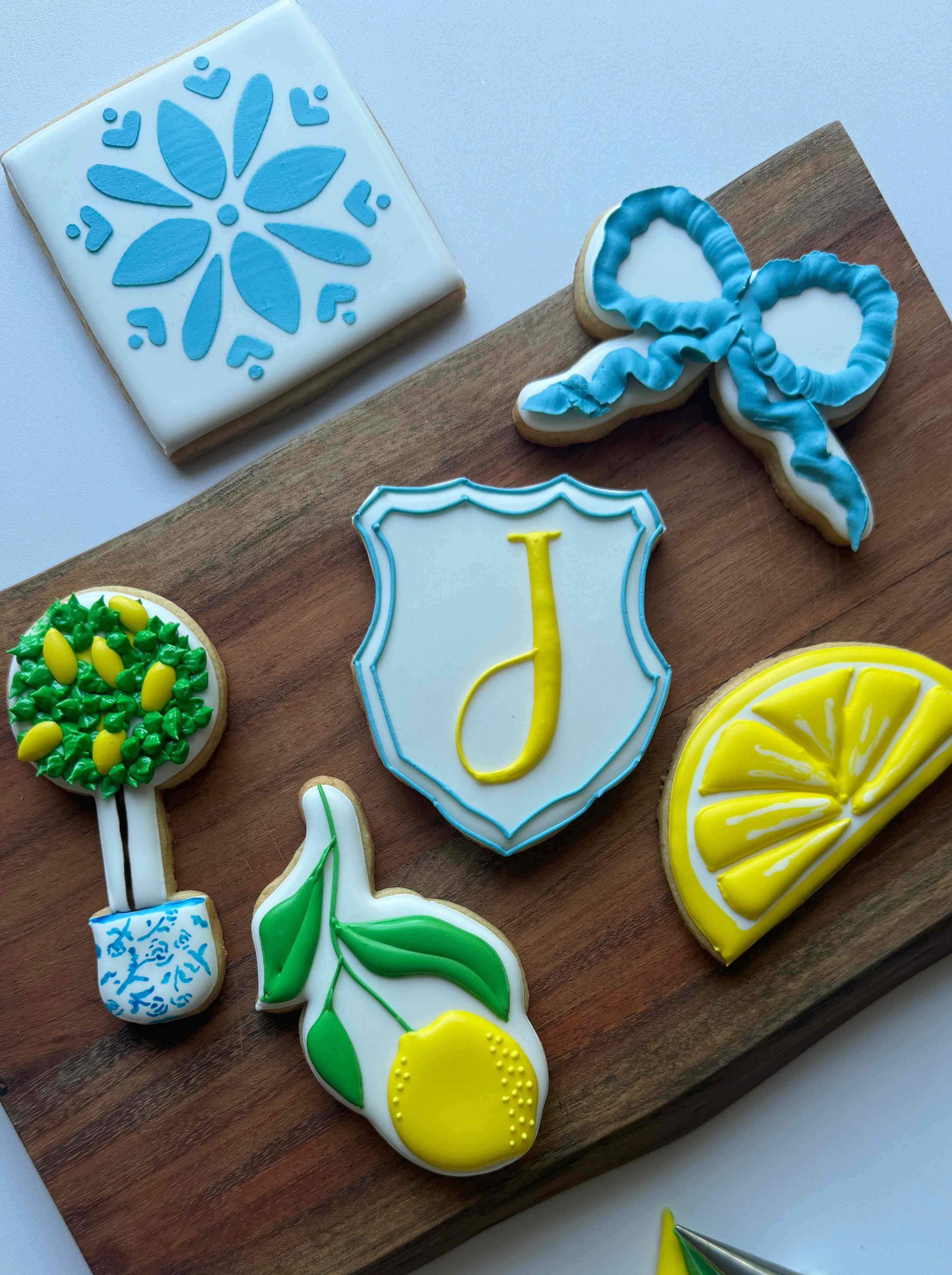 cookie decorating class online | lemon | The Cheerful Baker