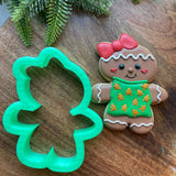 Cheerful gingerbread family cookie cutter set