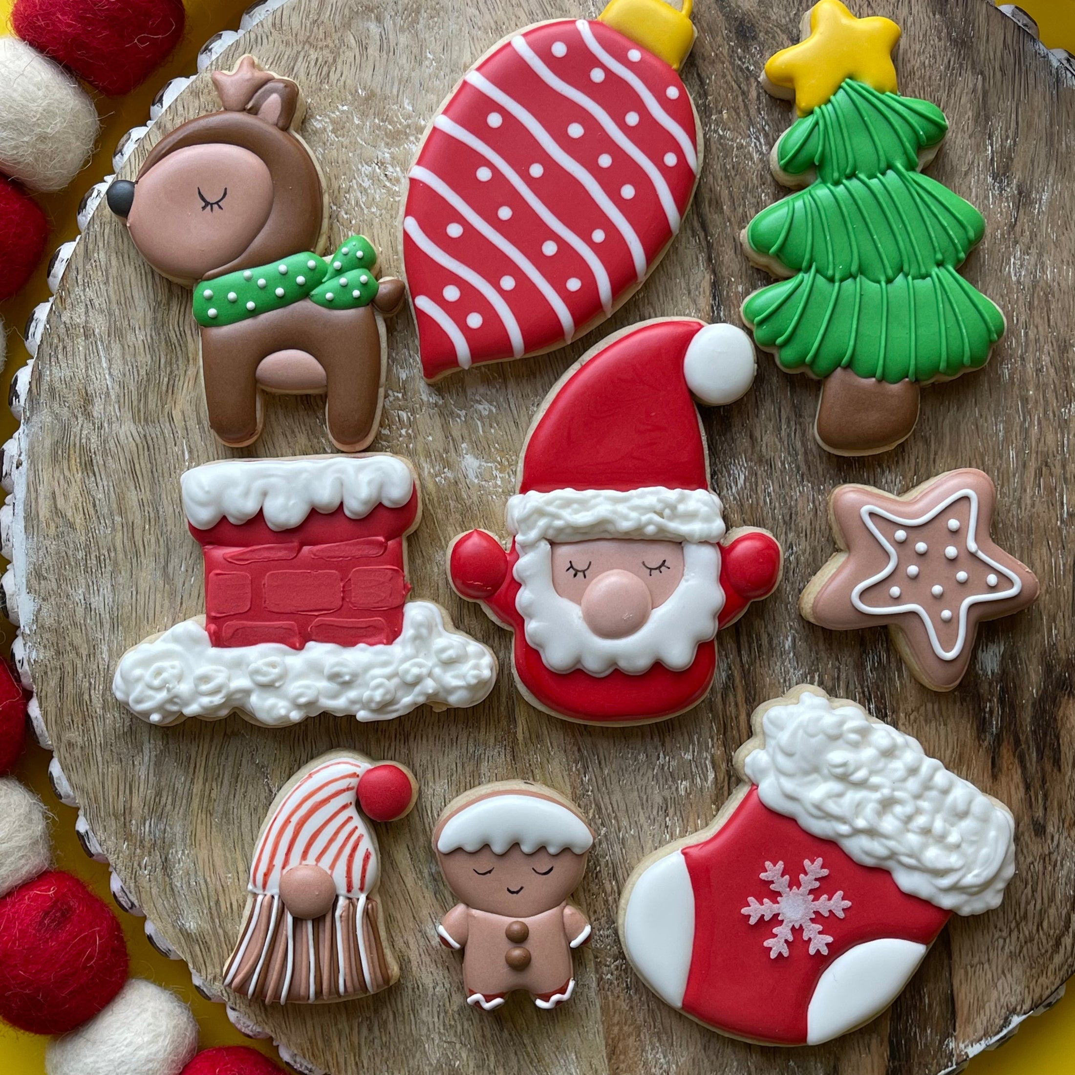 Christmas Cookie Decorating Class and Cookie Cutter Set